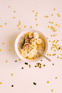 bowl-of-sliced-bananas-with-rice-crispies-1333746